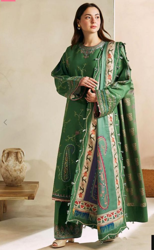 2K25 – Embroidered Lawn Suit with Digital Diamond Dupatta