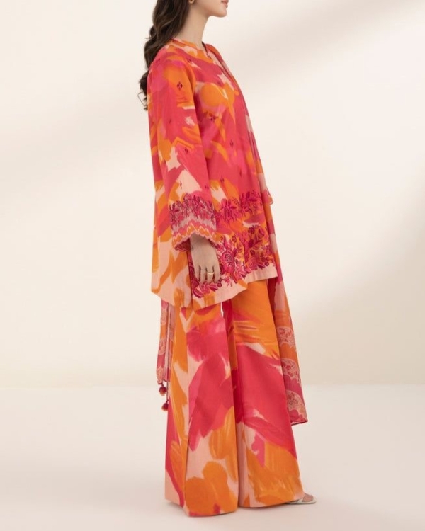 Embroidered Lawn Suit with Digital Silk Dupattav - Image 5