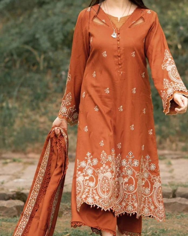 2025 Summer Lawn Collection – Premium 3PC Embroidered Suit