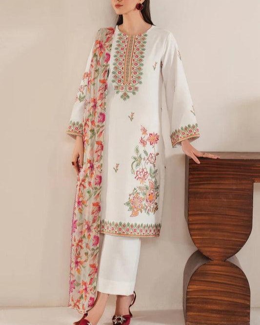 2K25 Luxury Lawn 3PC Embroidered Suit with Tarkashi Diamond Dupatta