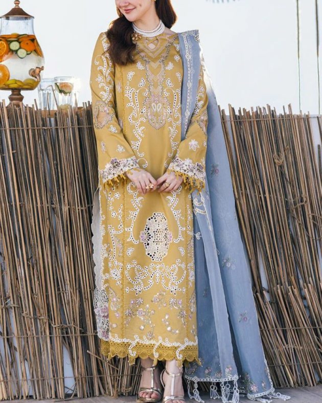 2K25 Luxury Lawn 3PC Chikan Kari Suit with Embroidered Chiffon Dupatta