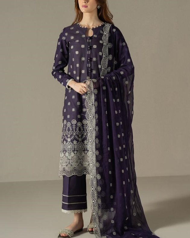 2K25 Luxury Lawn 3PC Chikan Kari Suit with Embroidered Chiffon Dupatta