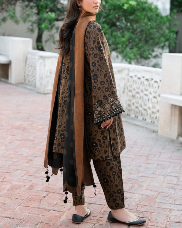 2K25 Schiffli Embroidered Lawn 3PC Suit with Chiffon Dupatta - Image 3