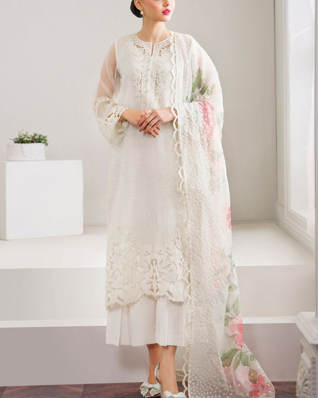 2K25 Luxury Organza 3PC Festive Suit with Embellished Cutwork Dupatta