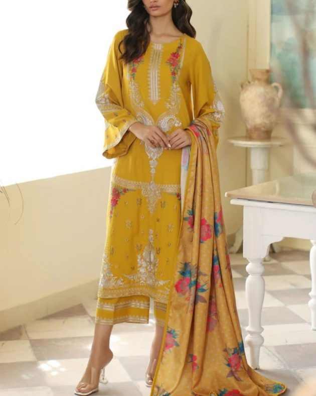 2K25 Luxury Lawn 3PC Embroidered Suit with Diamond Dupatta