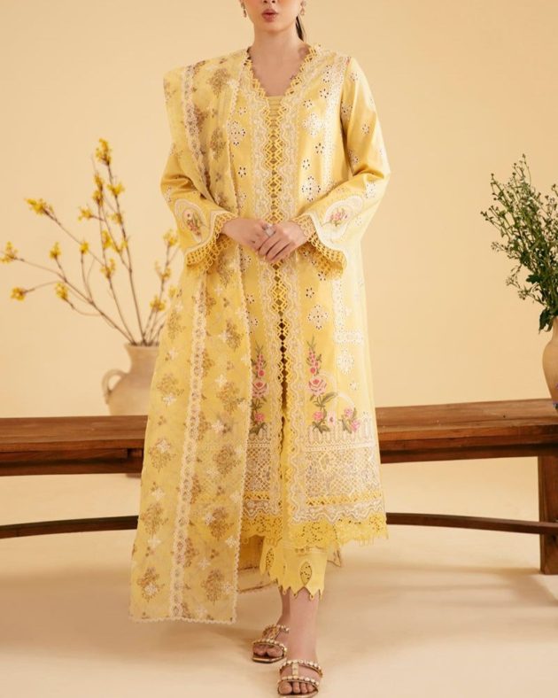 2K25 Premium Lawn 3PC Suit with Organza Dupatta