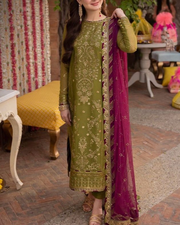 Embroidered Chiffon Suit – 3PC | Summer Collection 2025