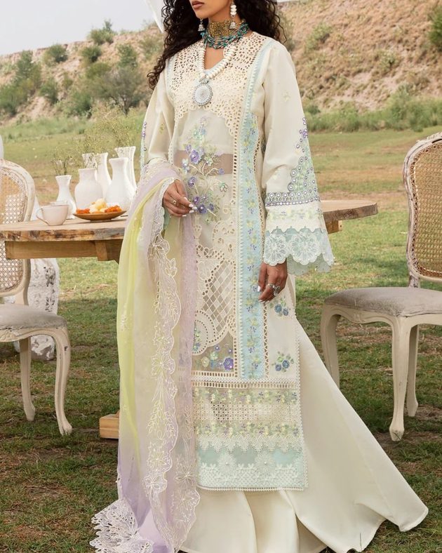 Embroidered Lawn Suit – 3PC | Summer Collection 2025