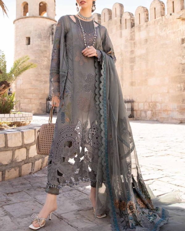 Luxury Lawn Suit – 3PC | Embroidery Collection 2025