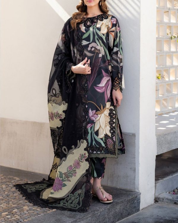 Luxury Lawn Suit – 3PC | 2025/26 Collection - Image 3