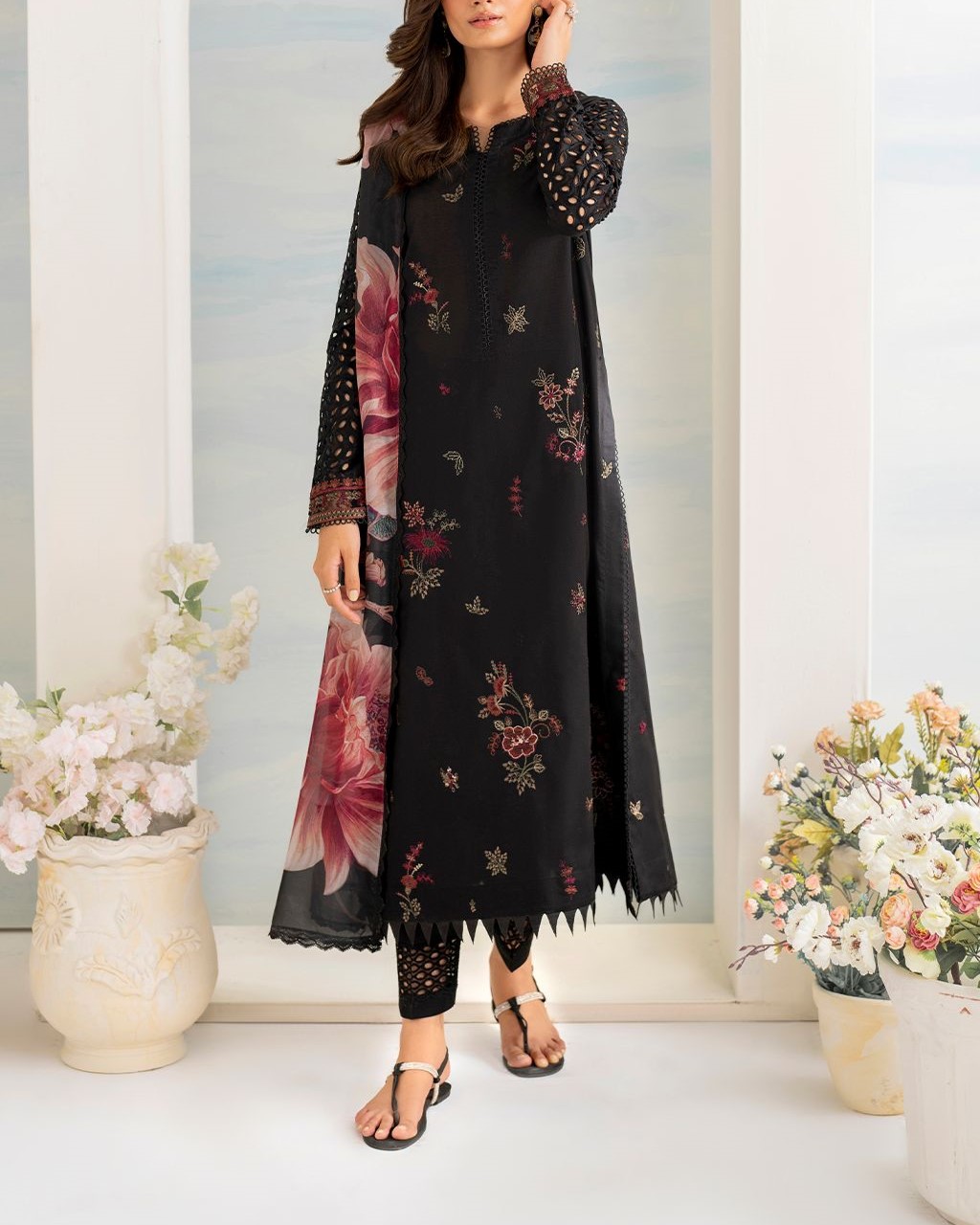 Lawn Suit – 3PC | Luxury Collection