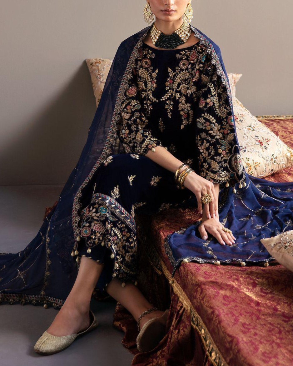 Velvet Suit – 3PC | Luxury Collection - Image 6