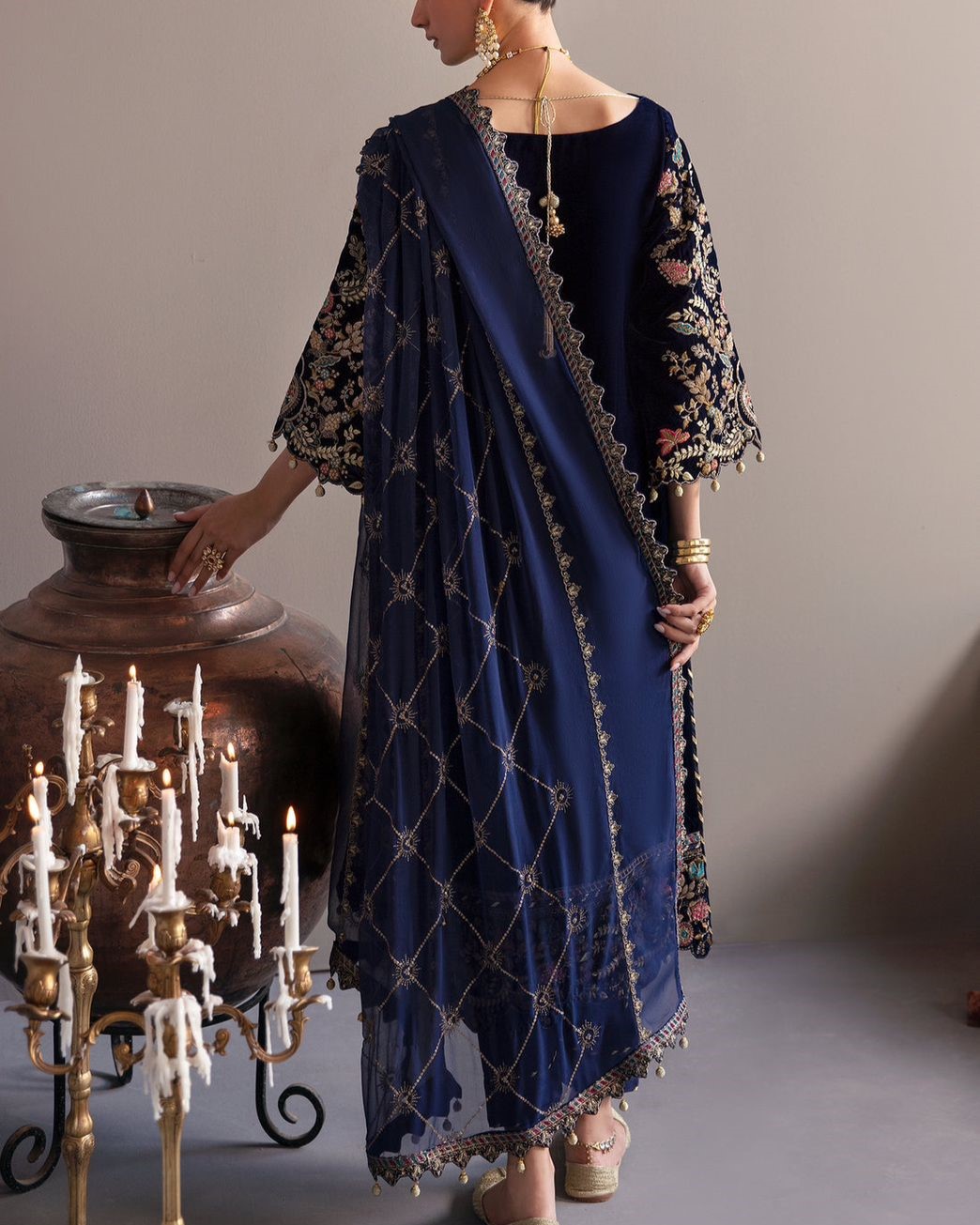 Velvet Suit – 3PC | Luxury Collection - Image 3