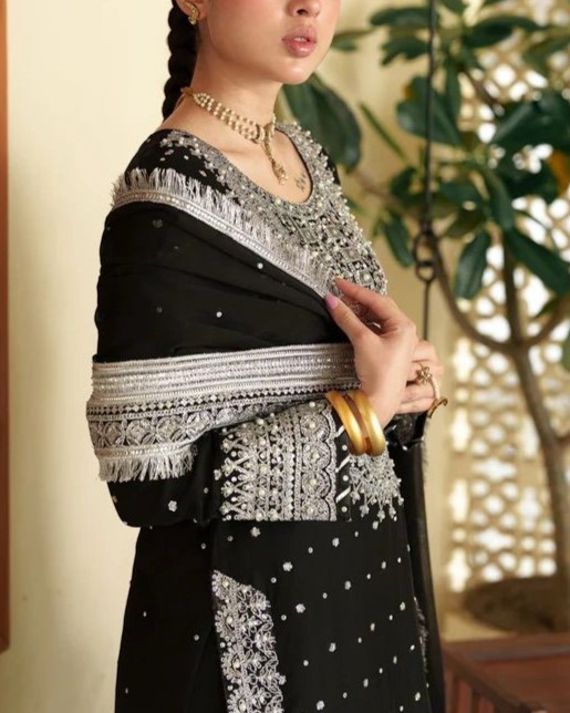 Chiffon Heavy Embroidered Spangle Work 3PC Suit - Image 5