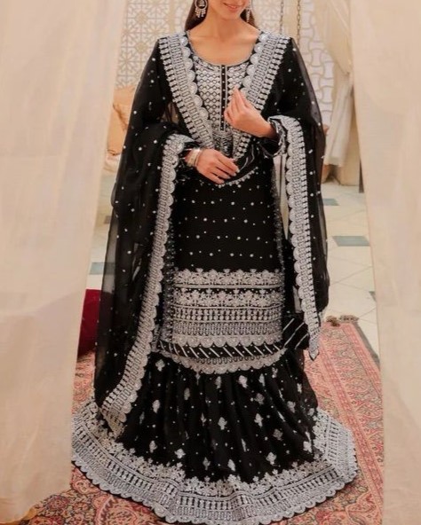 Chiffon Heavy Embroidered Spangle Work 3PC Suit - Image 4