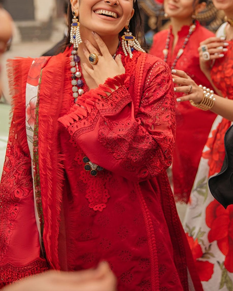 Lawn Chikankari Embroidered Suit - Image 5