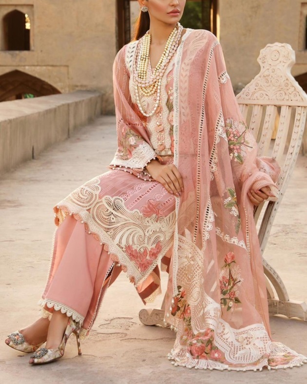 Scifflie Embroidered Lawn Suit