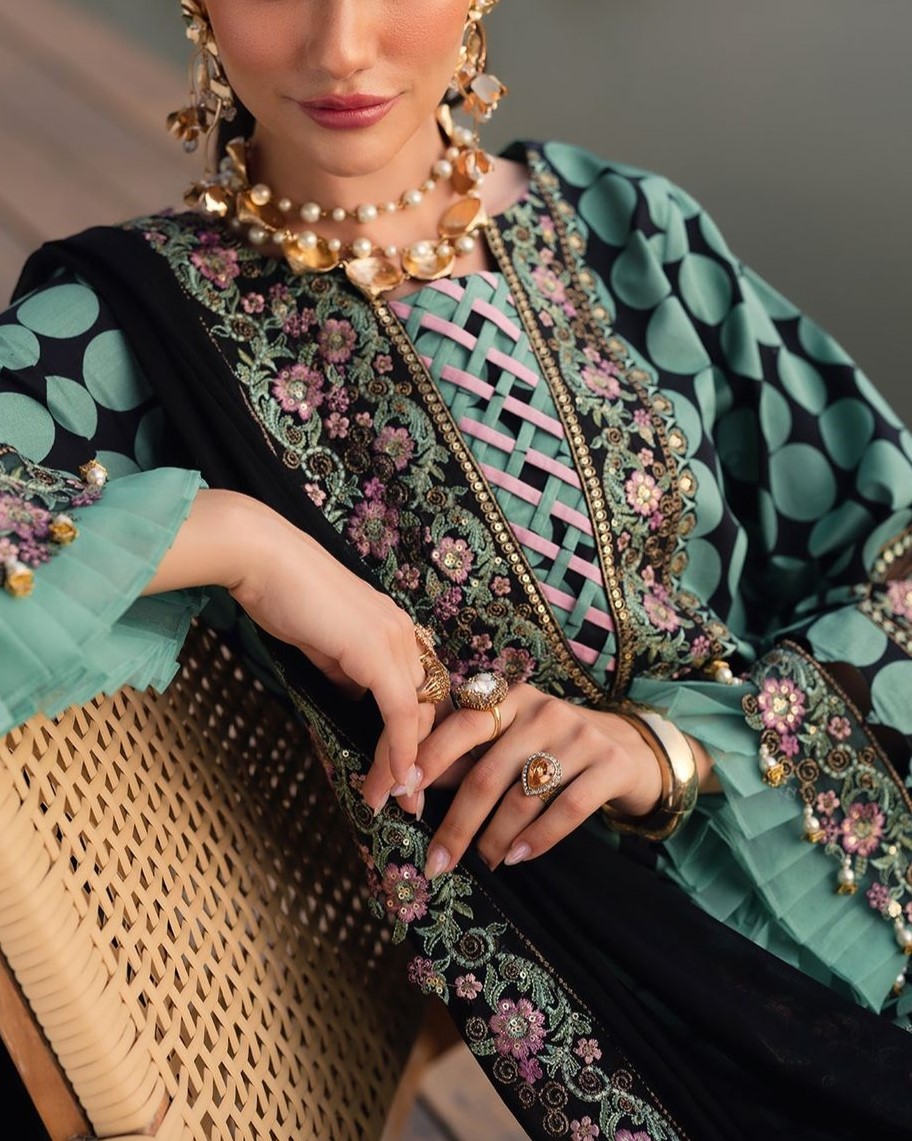 Lawn Embroidered Suit - Image 3