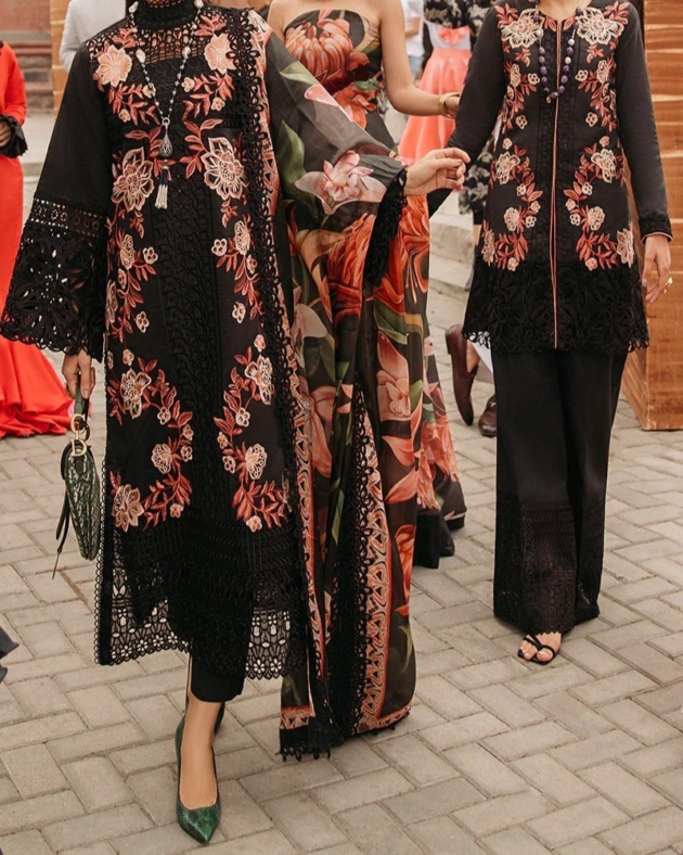 Lawn Chikankari Suit