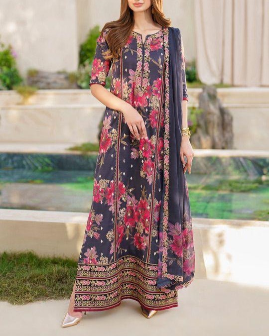 Lawn Digital Suit - Image 2