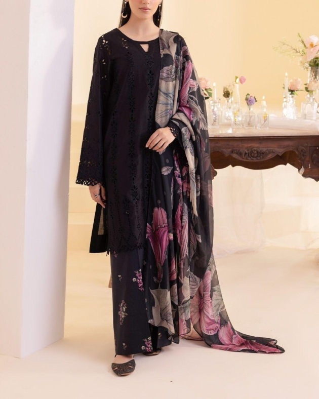 Lawn Chikankari Suit