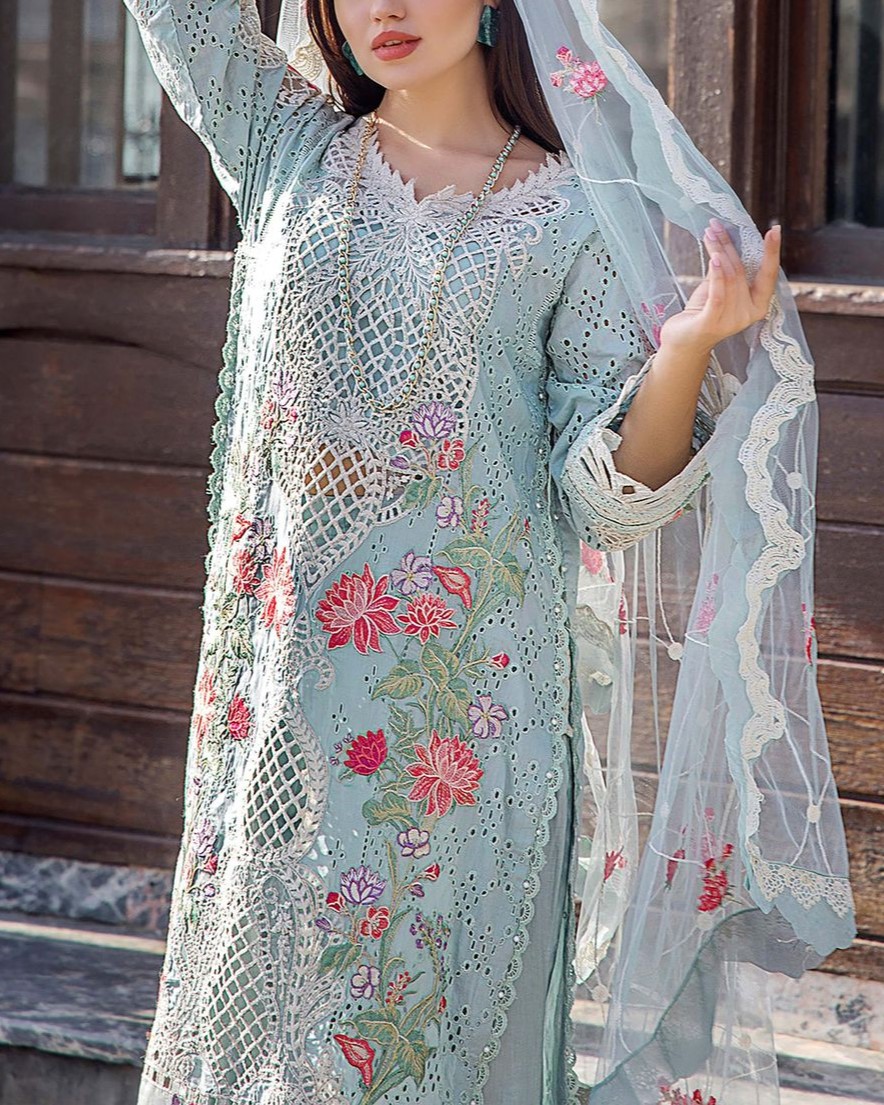 Lawn Chikankari Suit - Image 2
