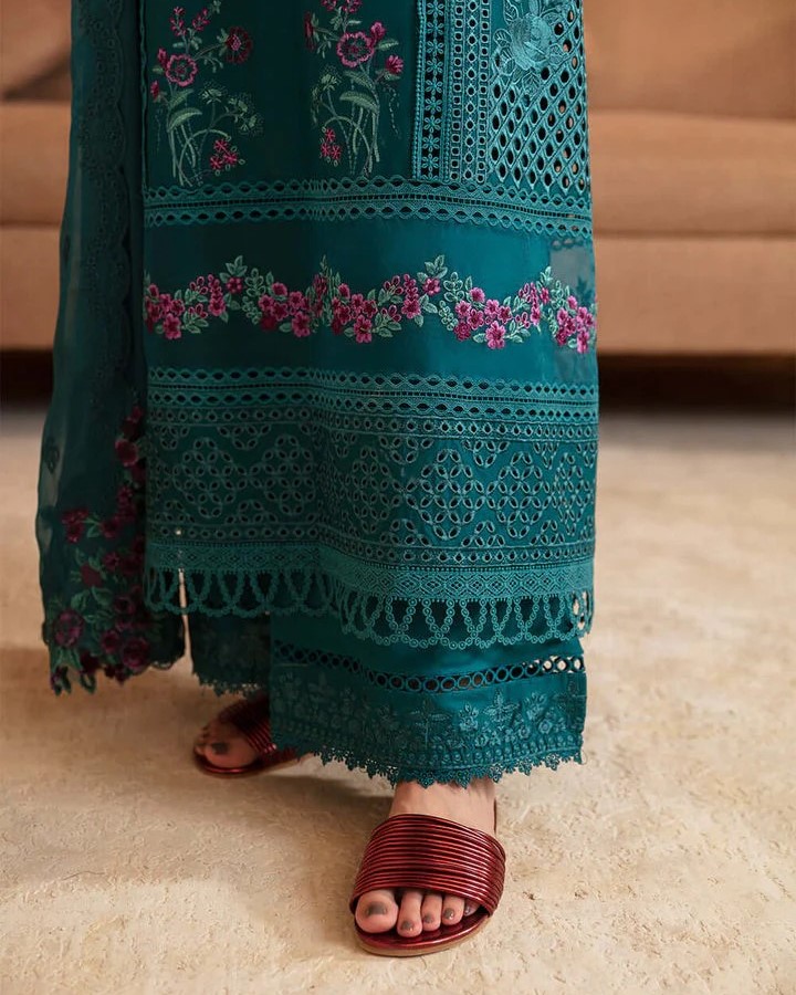 Lawn Chikankari Suit - Image 3