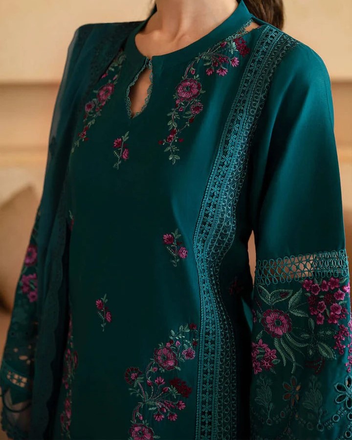 Lawn Chikankari Suit - Image 2